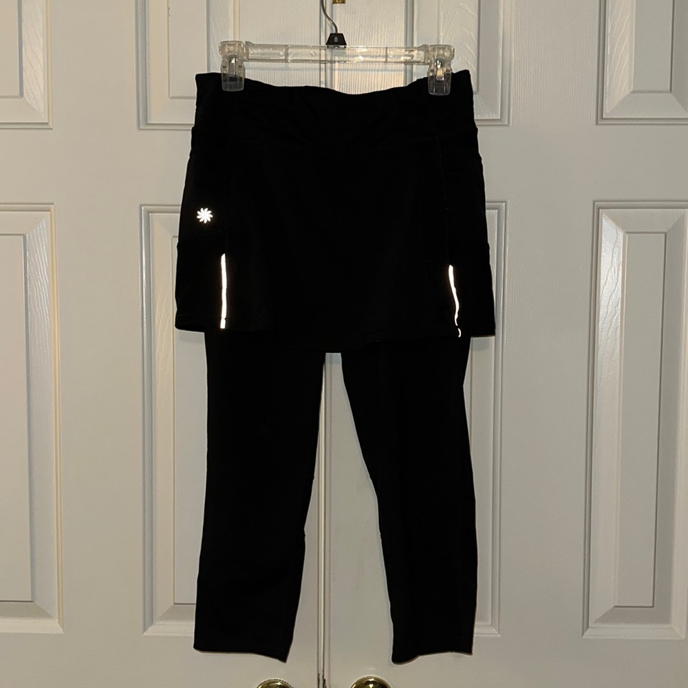 Athleta leggings with skirt
